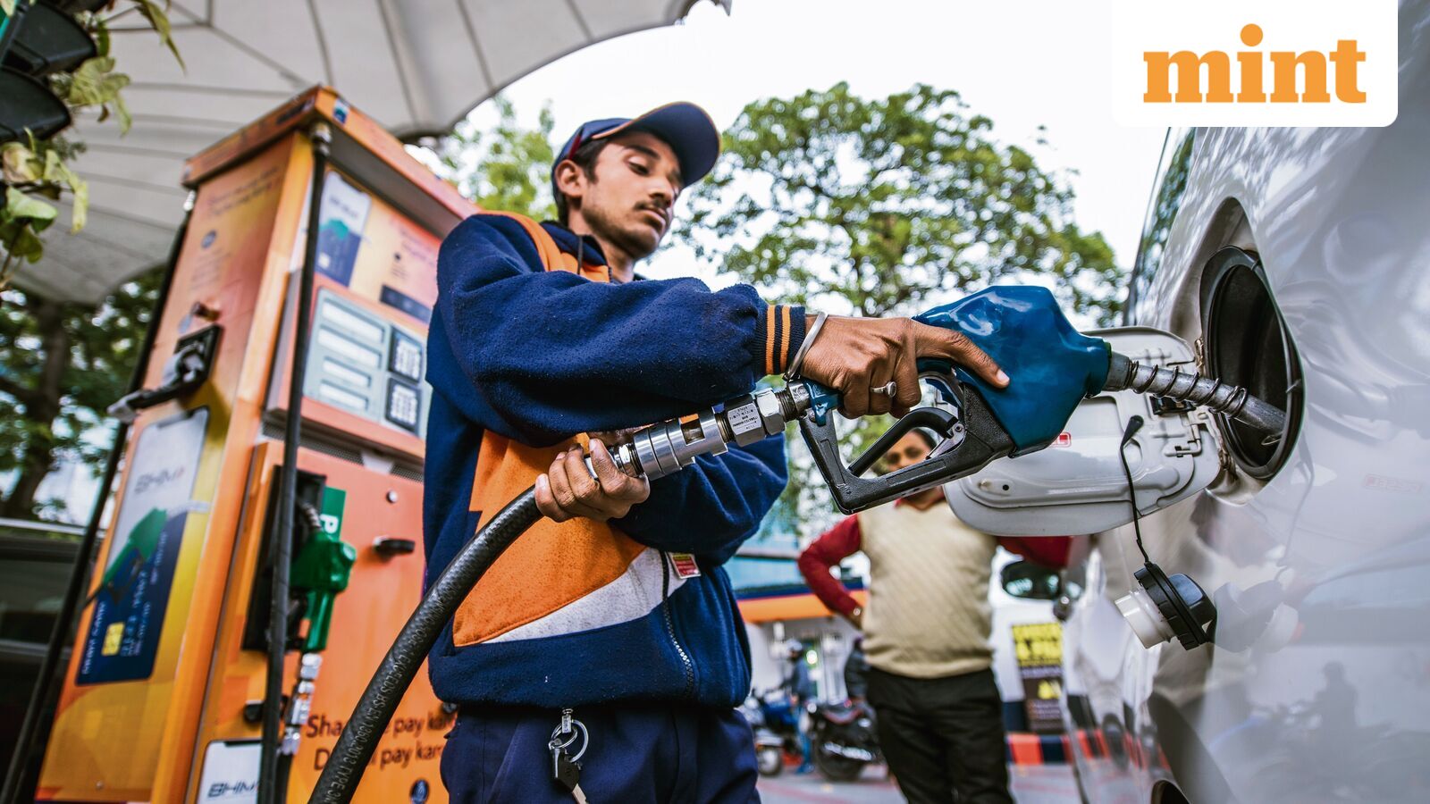 Brent crude reaches highest level since April amid Saudi Arabia attacks