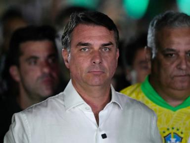 US issues visas for Senator Flávio Bolsonaro and family following election defeat